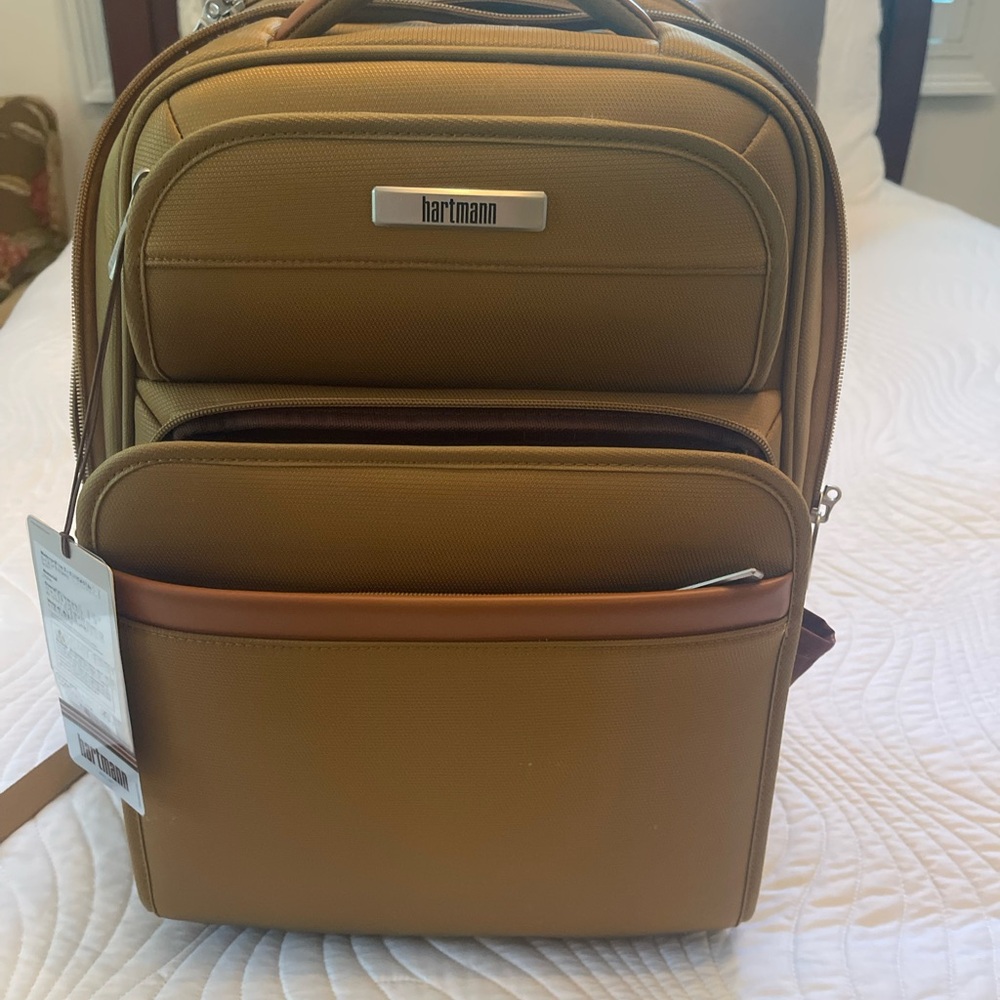 NWT Hartmann Metropolitan 2 Executive Backpack